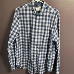Express Navy and Pink Slim Soft Wash Plaid Shirt size large